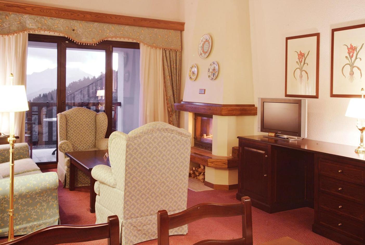 Hotel Spa Montana Karpenisi Exterior photo